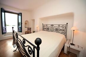 Ravino Secret Retreat