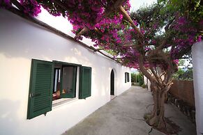 Ravino Secret Retreat