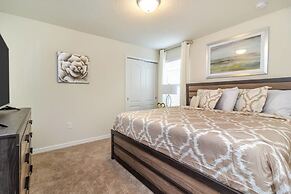 New and Luxurious in Westside With Pool 6bd/5ba #6ws690