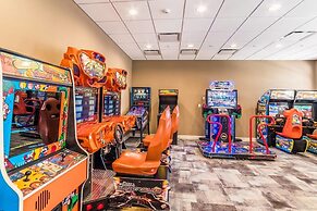 New and Luxurious in Westside With Pool 6bd/5ba #6ws690