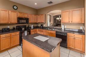 Emerald Island - 7bd/4.5ba Pool Home - #7ei565