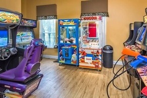 Emerald Island - 7bd/4.5ba Pool Home - #7ei565