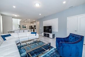 NEW DEC 2018! Solterra 6bd/4ba Pool Home #6st452