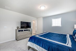 NEW DEC 2018! Solterra 6bd/4ba Pool Home #6st452