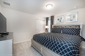 NEW DEC 2018! Solterra 6bd/4ba Pool Home #6st452