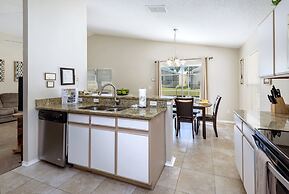 Hampton Lakes - Spacious 4bd/2ba Pool Home #4hl510