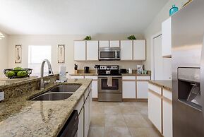 Hampton Lakes - Spacious 4bd/2ba Pool Home #4hl510