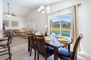 Hampton Lakes - Spacious 4bd/2ba Pool Home #4hl510