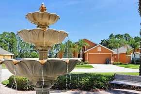 Watersong - Luxurious 5bd/4.5ba Pool Home #5wr510