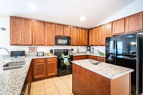 Davenport - Spacious 4bd/2ba Poolhome -#4av380