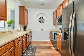 Newly Renovated, Beautiful 2bd/2ba Condo #2vc500