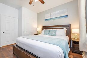 Newly Renovated, Beautiful 2bd/2ba Condo #2vc500