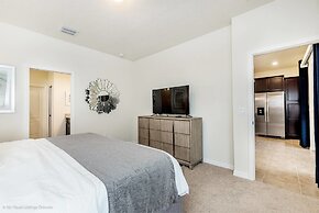 Solterra Resort - Brand NEW 5bed Pool Home #5st417