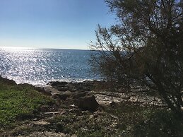 Sea view cottage on sea coast