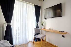 Acropolis Plus Penthouse