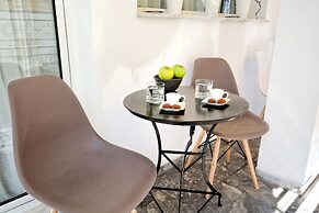 Acropolis Plus Penthouse