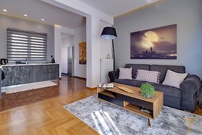 Acropolis Plus Penthouse