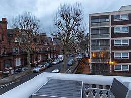 Spacious Centrally Located One Bed