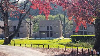 Dragon Peaks Mountain Resort