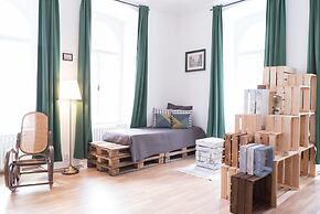 Charming Apartment Prague