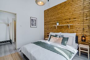 Historic Centre APTs by Michal&Friends