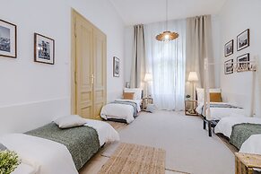 Historic Centre APTs by Michal&Friends