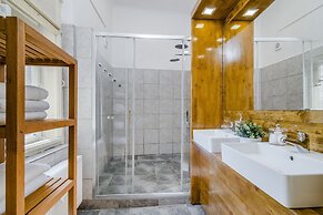 Historic Centre APTs by Michal&Friends