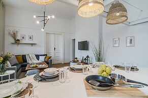 Historic Centre APTs by Michal&Friends