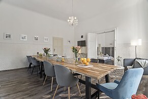 Historic Centre APTs by Michal&Friends