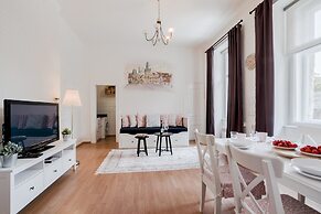 Historic Centre APTs by Michal&Friends