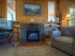 Murphy's Riverside -- Ev #3178 2 Bedroom Cottage by RedAwning