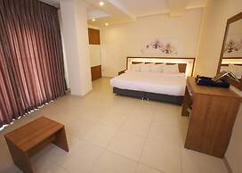Lujain Hotel Suites