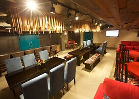 Lujain Hotel Suites