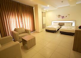 Lujain Hotel Suites