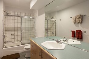 Riverdell Condo feature Floor Heating and Gas Grill by RedAwning