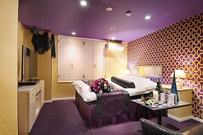 ishidu hotel blanc chapel christmas - Adults Only