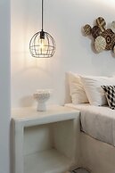 Sea View Apartments & Studios