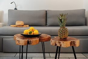 Sea View Apartments & Studios