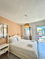 Sea View Apartments & Studios