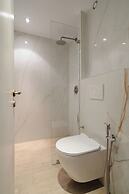 Sea View Apartments & Studios