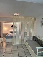 Sea View Apartments & Studios