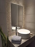 Sea View Apartments & Studios