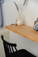 Sea View Apartments & Studios