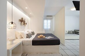 Sea View Apartments & Studios