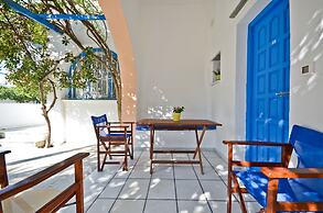 Sea View Apartments & Studios