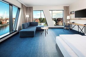 Holiday Inn Gdansk - City Centre by IHG