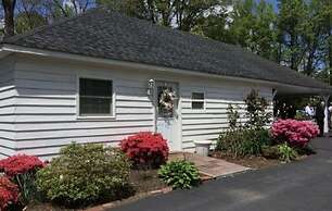 The Virginia Cliffe Inn