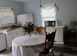 The Virginia Cliffe Inn