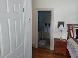 The Virginia Cliffe Inn