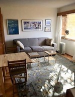 Albany Hill Apartment